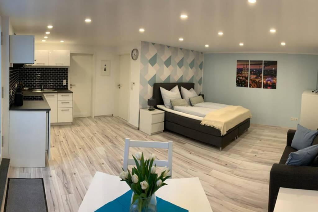 Modern Renovated Apartment Suited For Business Consultants - In Close Distance To Dt, Dhl And Un Campus - Reserved Parking Bonn Exteriér fotografie